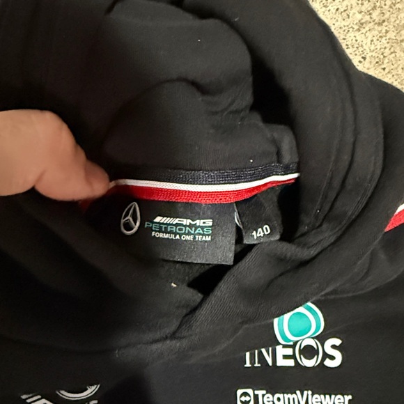 Mercedes AMG Petronas F1 2024 Team Hoodie - Kids - Picture 2 of 3